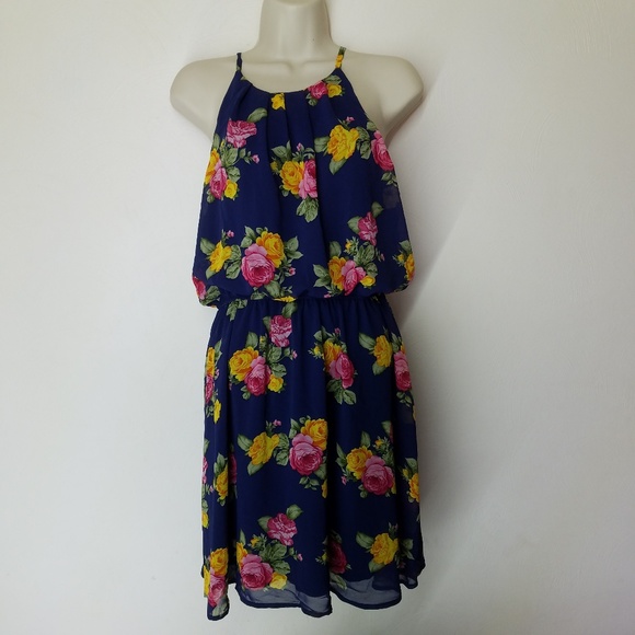 DNA couture Dresses & Skirts - NEW!! DNA Couture Strappy Floral Dress